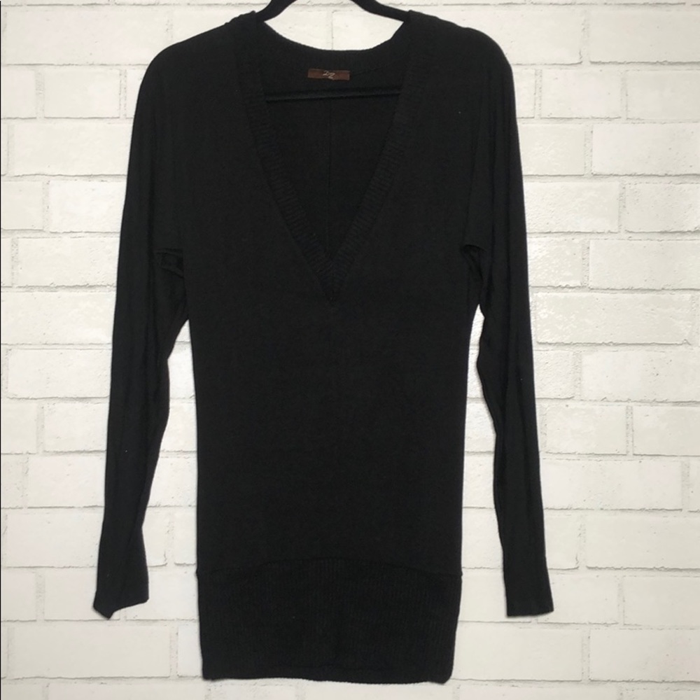 Black Ribbed Detail V-Neck Tunic Top